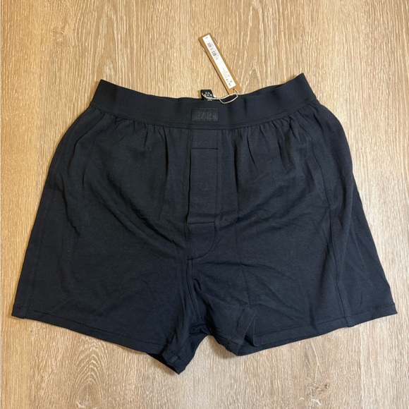 Skims boyfriend loose boxer onyx xsmall - Picture 2 of 4